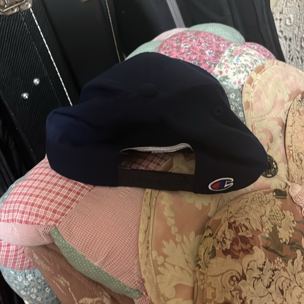 Champion cap - Picture 2 of 3